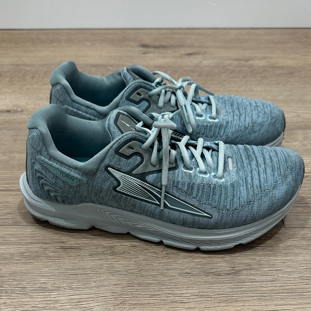 Altra Women’s Torin 8.5 Blue Teal Athletic sneaker Running Shoes VGUC marathon